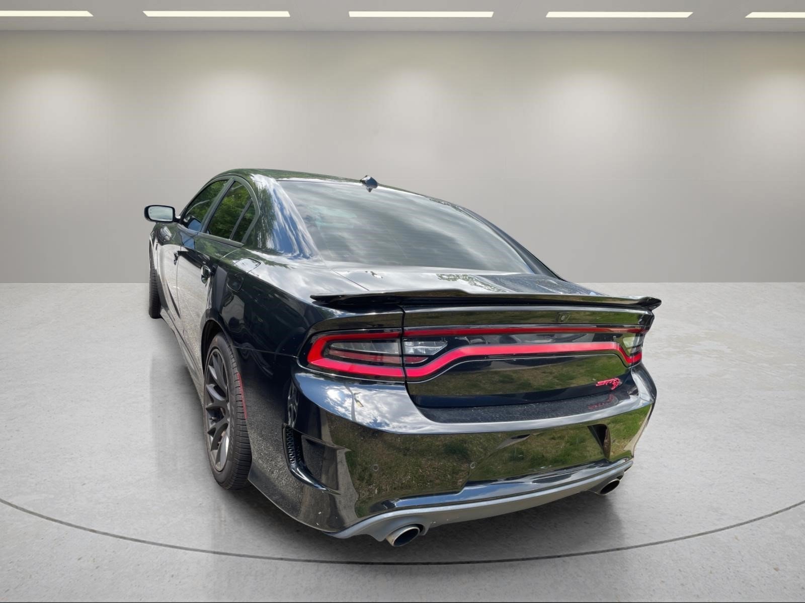Used 2016 Pitch Black Clearcoat Dodge SRT Hellcat image 12
