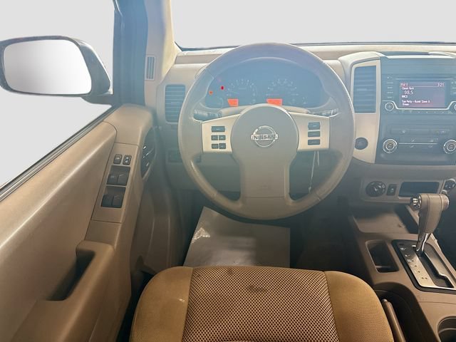 Used 2018 Red Nissan SV V6 image 20