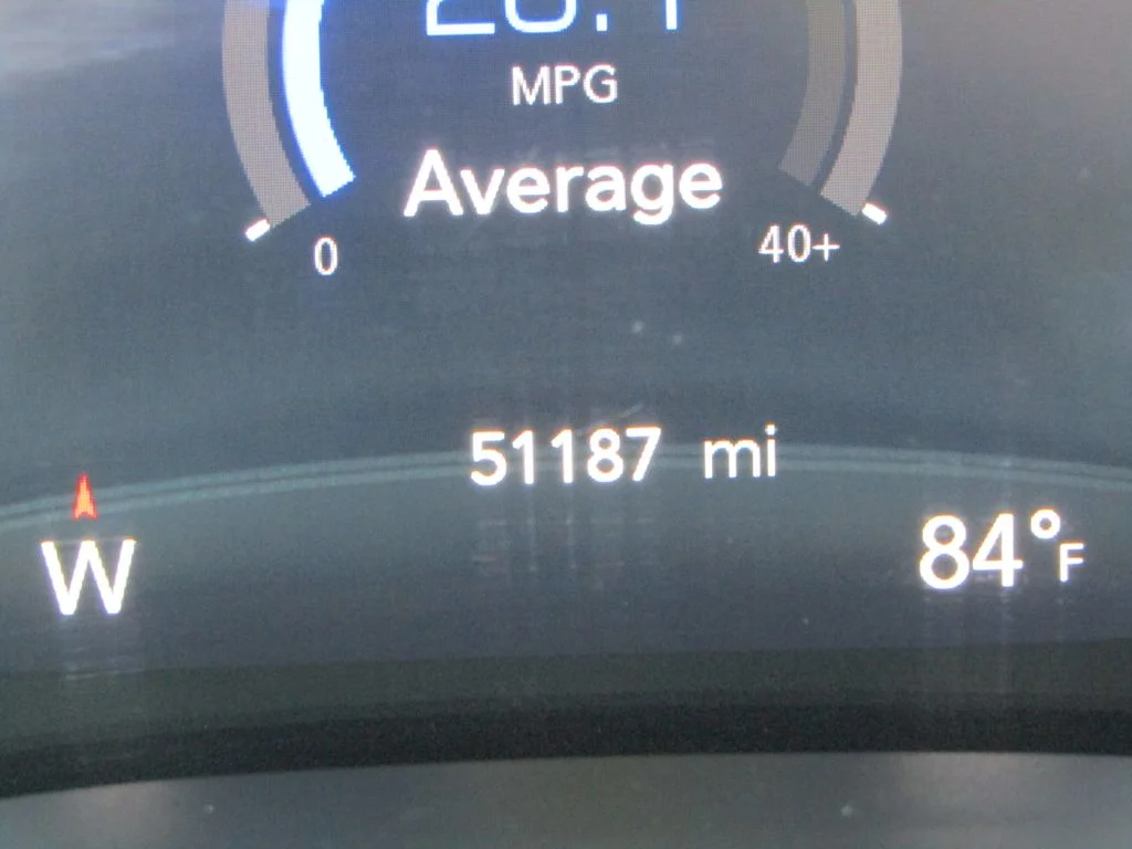 Used 2021 Gray Chrysler Touring L image 28