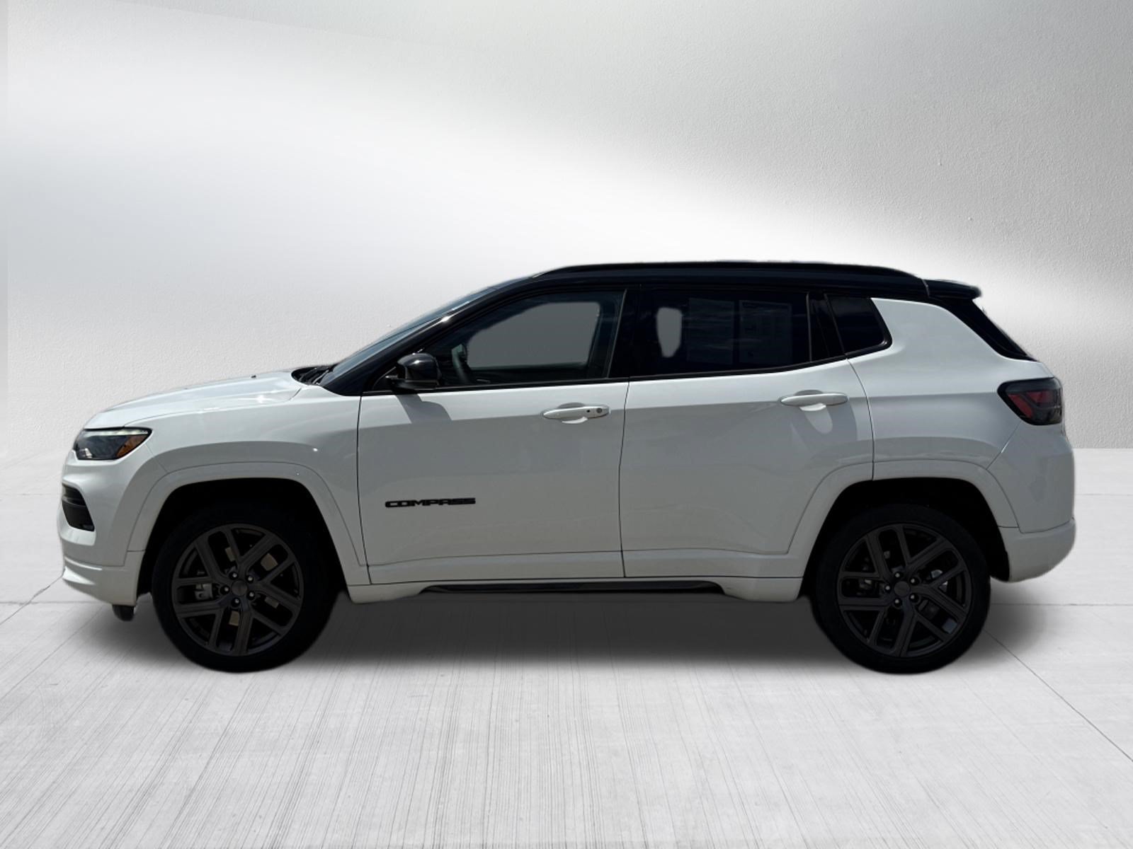 Used 2024 Bright White Clearcoat Jeep Limited image 4