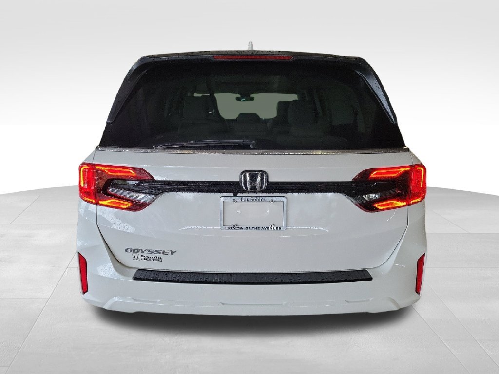 2026 Honda Odyssey EX-L - Photo 8