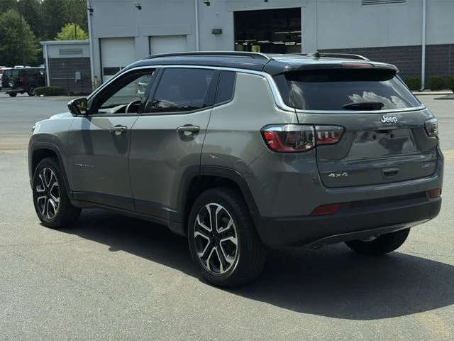 Used 2024 Gray Jeep Limited image 3