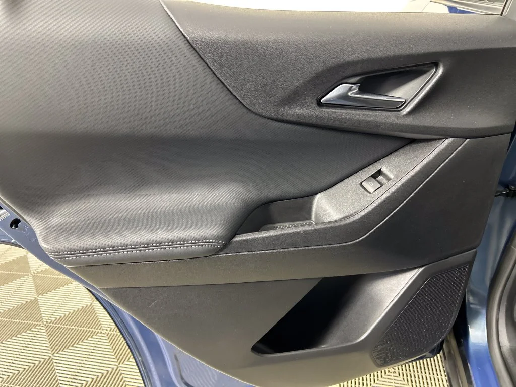 Used 2025 Blue Chevrolet LT image 16
