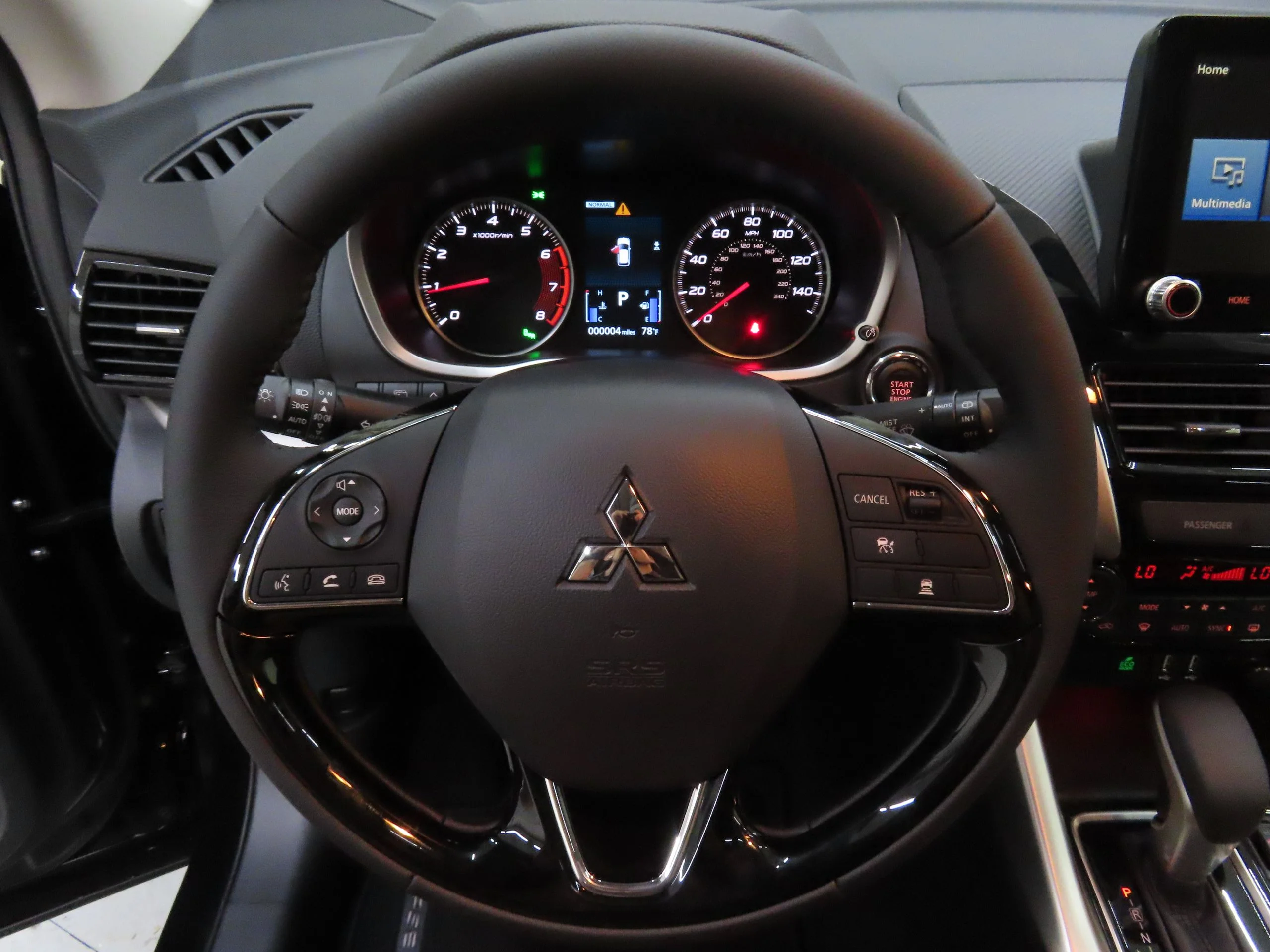 New 2026 Black Mitsubishi SE image 15