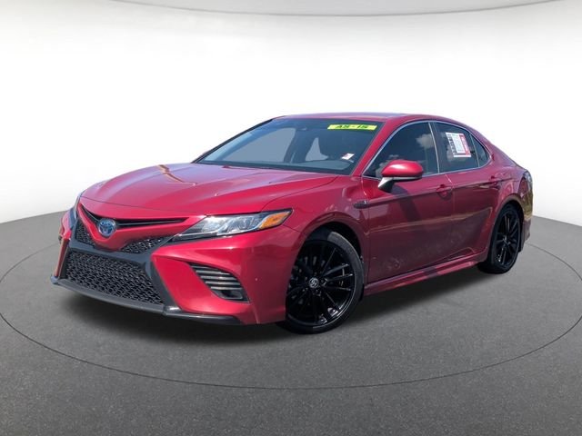 Used 2020 Red Toyota SE image 1