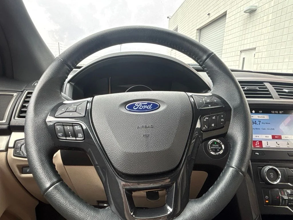 Used 2018 White Ford XLT image 20