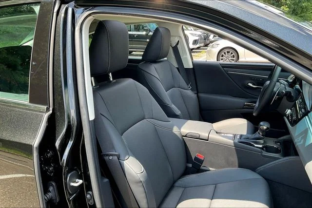 Certified Used 2024 Black Lexus 300h image 29