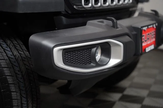 2025 Jeep Wrangler 4-Door Sahara - Photo 43