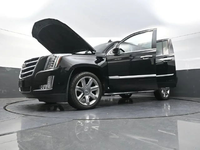 Used 2020 Black Cadillac Premium image 42