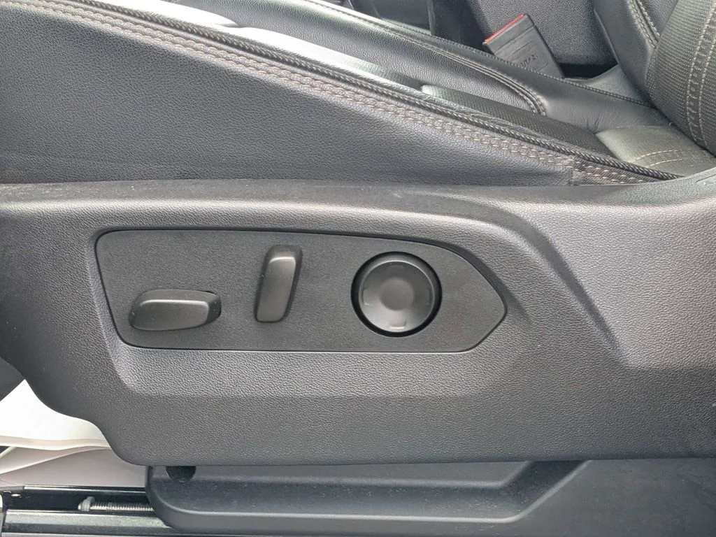 Certified Used 2025 Beige Chevrolet High Country image 20