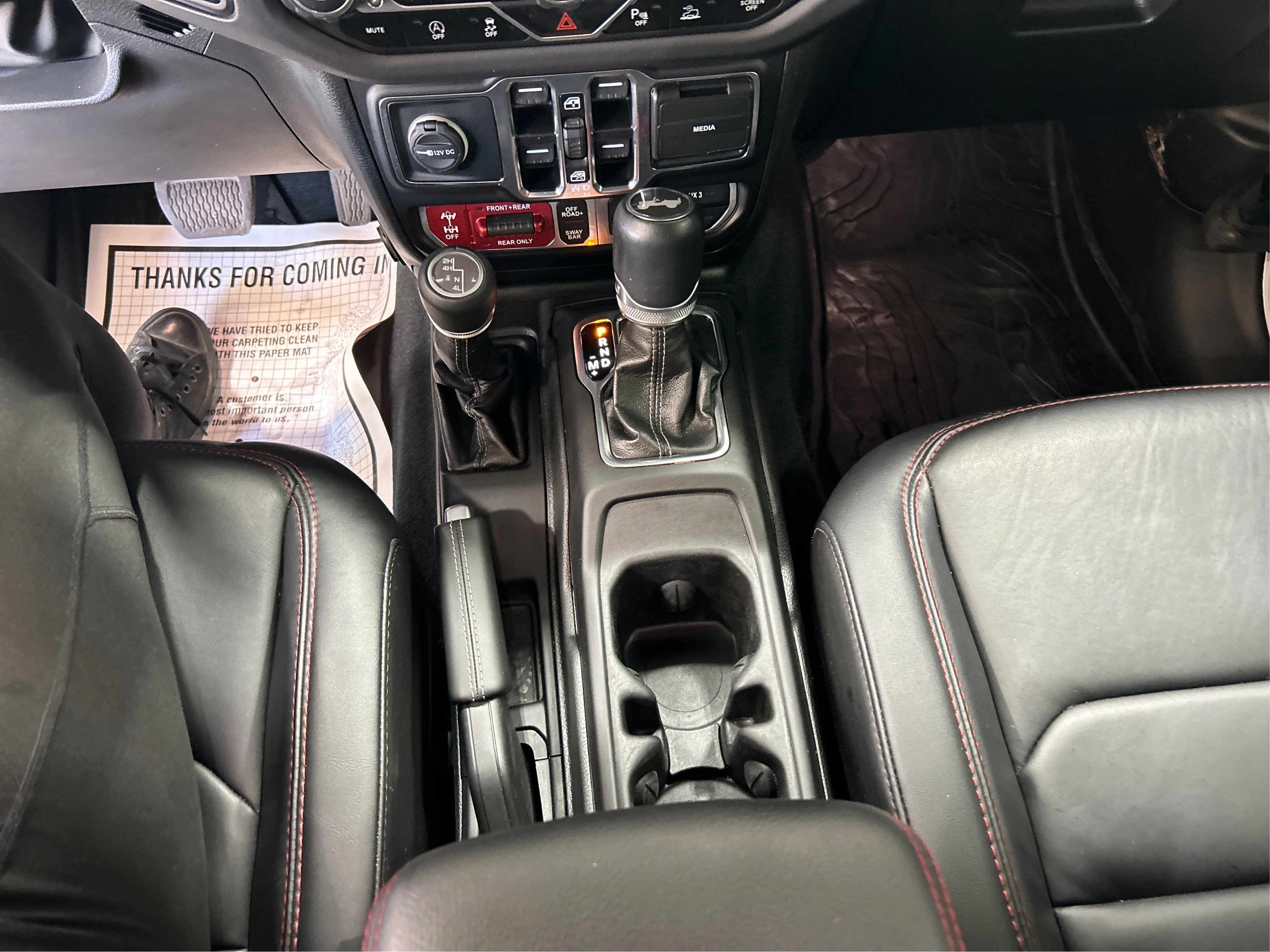 Used 2024 White Jeep Rubicon image 15