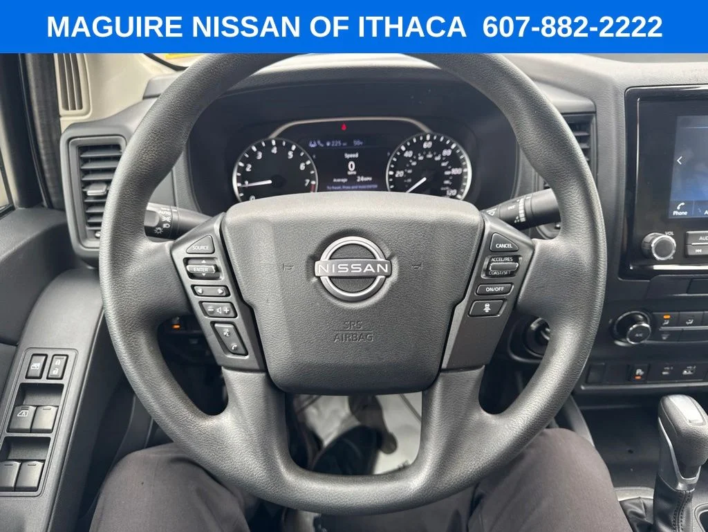 Used 2022 White Nissan S image 6