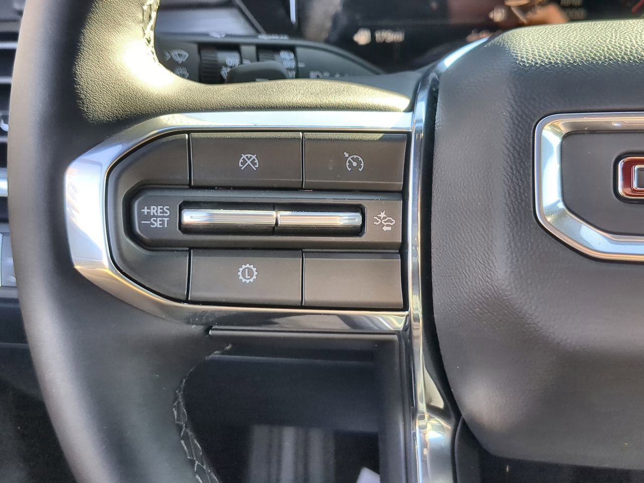 New 2026 Ebony Twilight Metallic GMC Elevation image 35