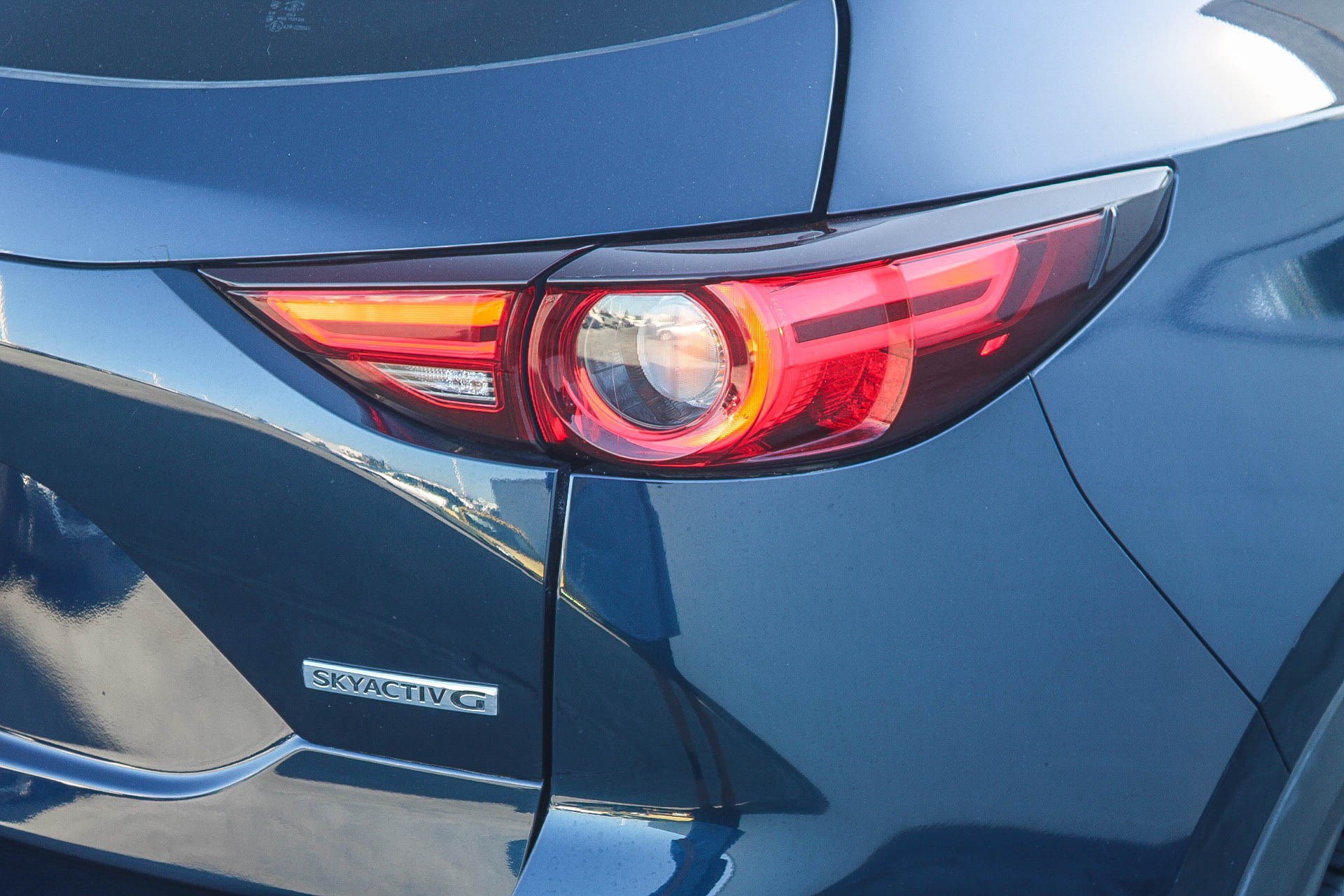 Used 2021 Deep Crystal Blue Mica Mazda Grand Touring image 9