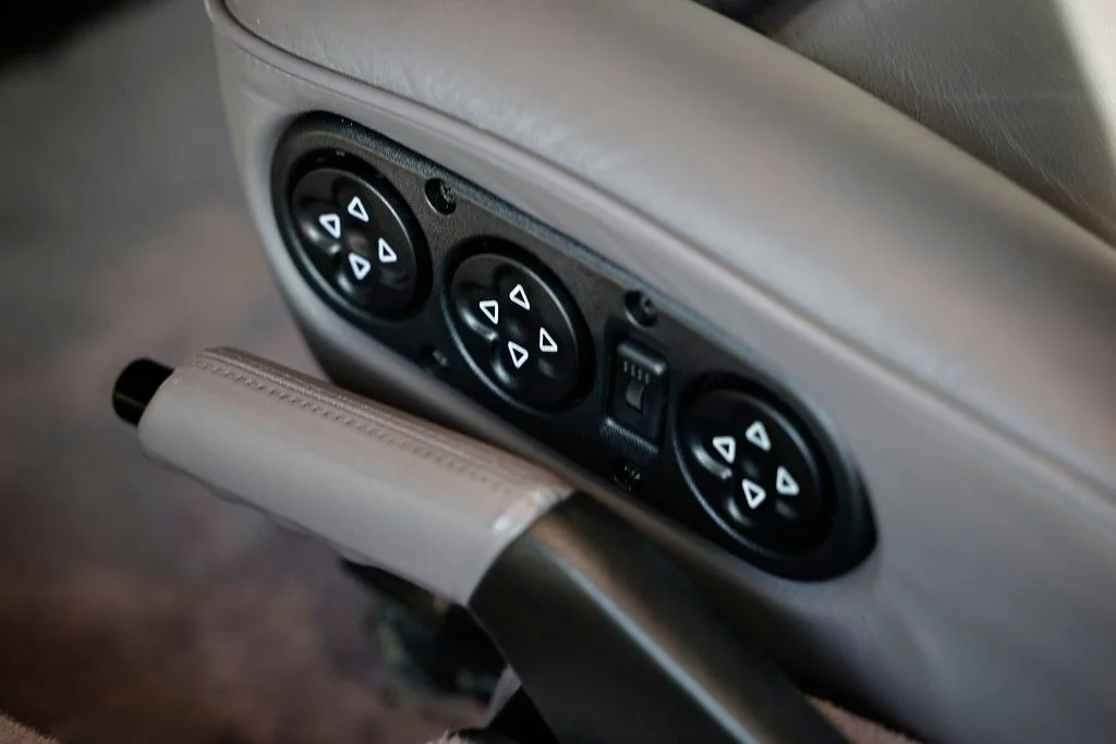 Used 1994 Black Porsche GTS image 27