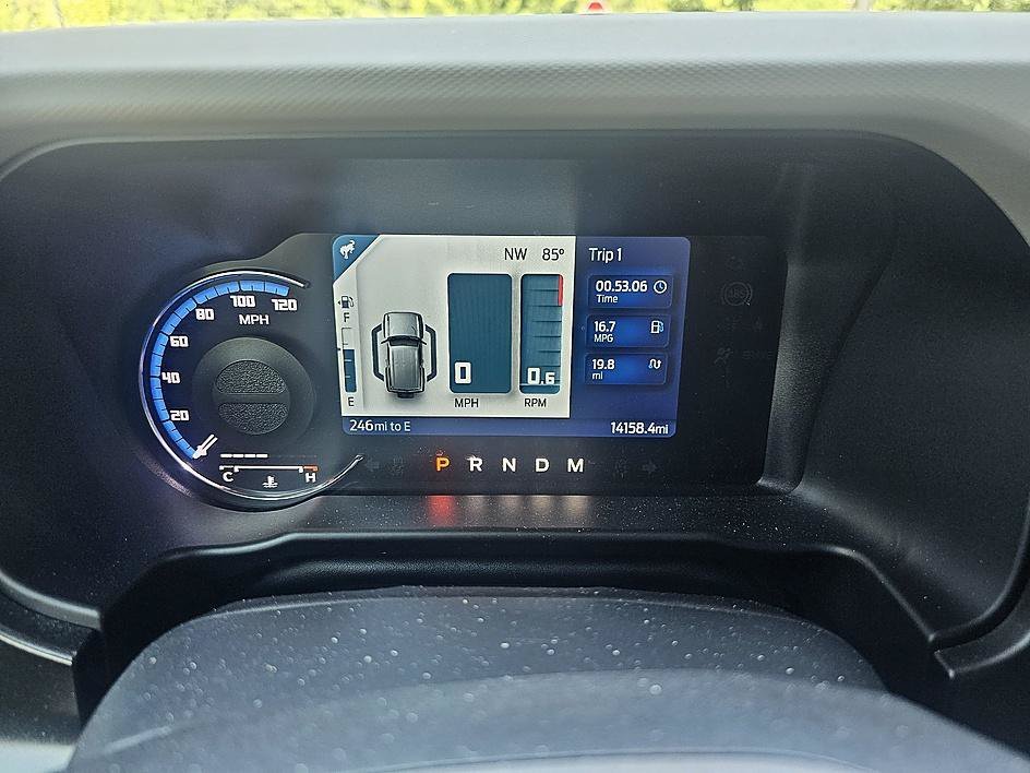 Used 2023 Cactus Gray Ford Wildtrak image 17