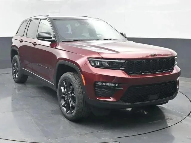 New 2025 Velvet Red Pearl-Coat Exterior Paint Jeep Limited image 8