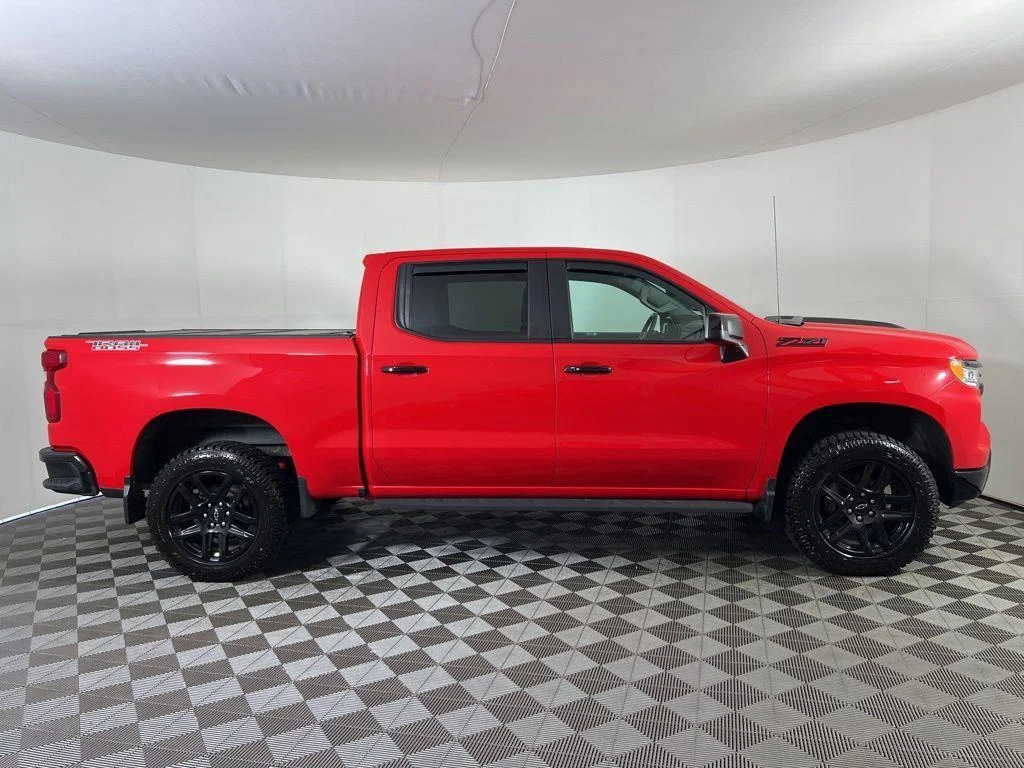 Used 2023 Red Chevrolet LT Trail Boss image 22