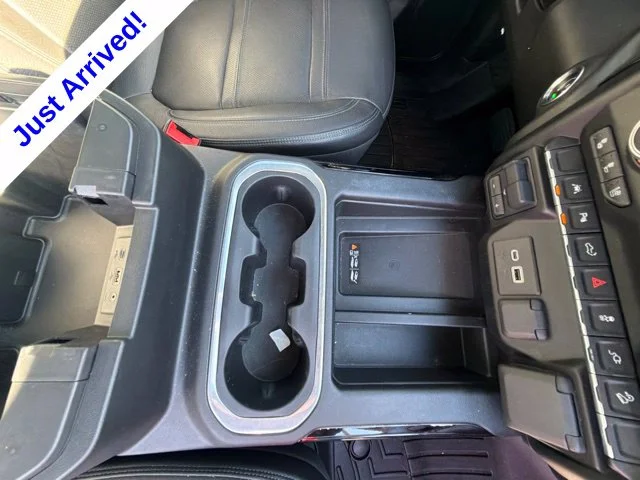 Used 2022 Gray GMC Denali image 33