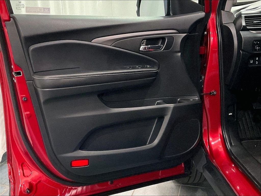 Used 2022 Red Honda Sport image 9