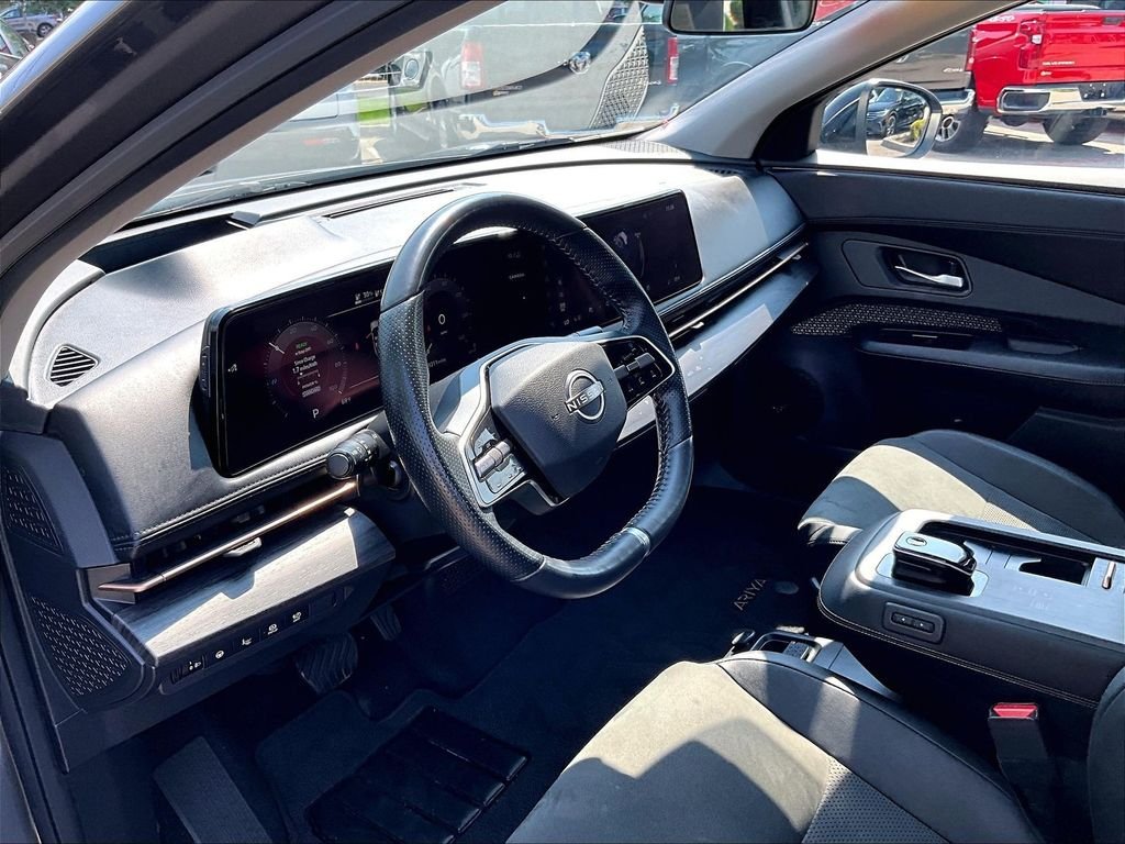 Certified Used 2023 Gray Nissan ENGAGE image 8