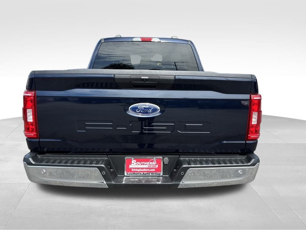 Used 2023 Blue Ford XLT image 4