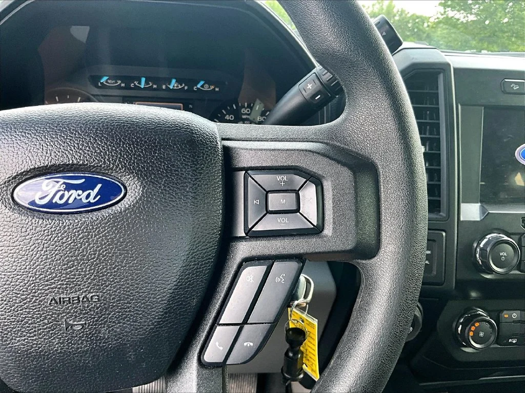 Used 2020 Black Ford XL image 18
