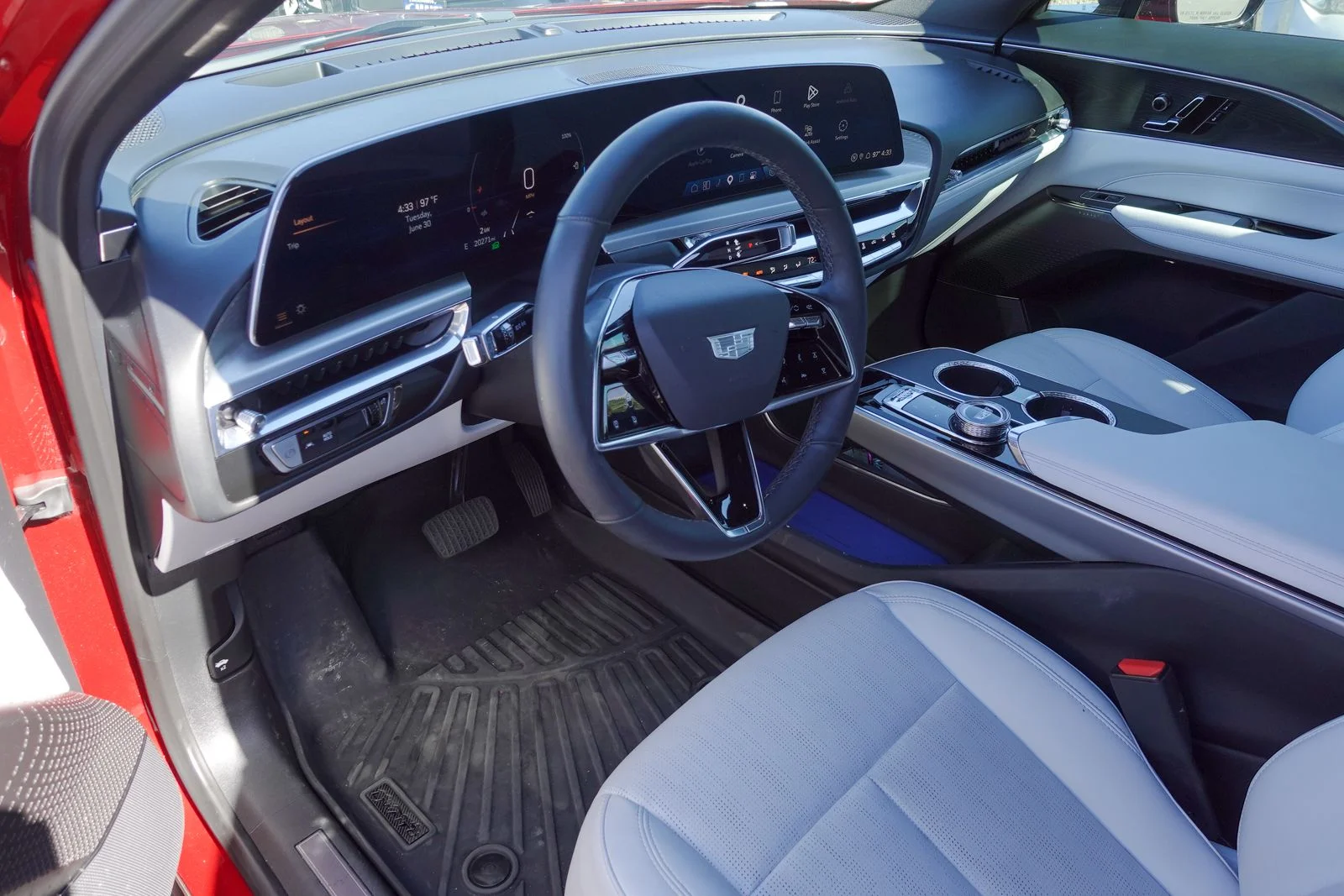 Used 2024 Radiant Red Tintcoat Cadillac Luxury image 9