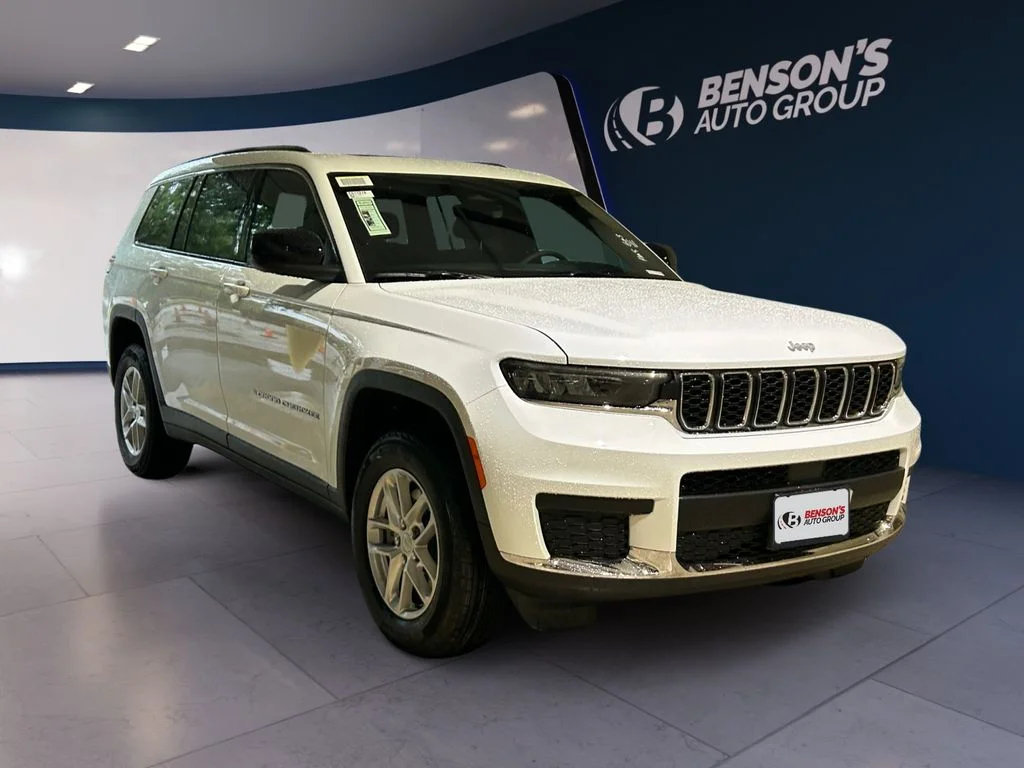 New 2026 White Jeep Laredo image 7