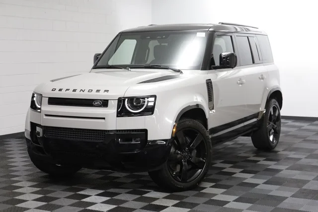 2026 Land Rover Defender 110 X-Dynamic SE