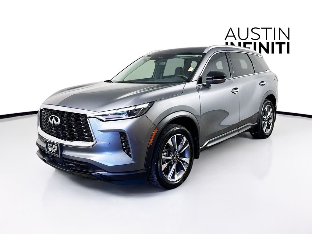 2023 Infiniti QX60 Luxe photo 3