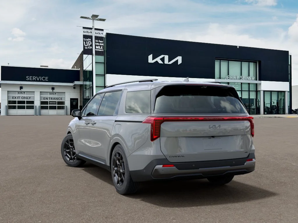 New 2027 Ceramic Silver Kia SX Prestige image 4