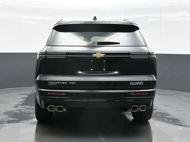 New 2026 Mosaic Black Metallic Chevrolet High Country image 2