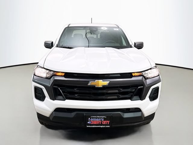 New 2026 Summit White Chevrolet LT image 2