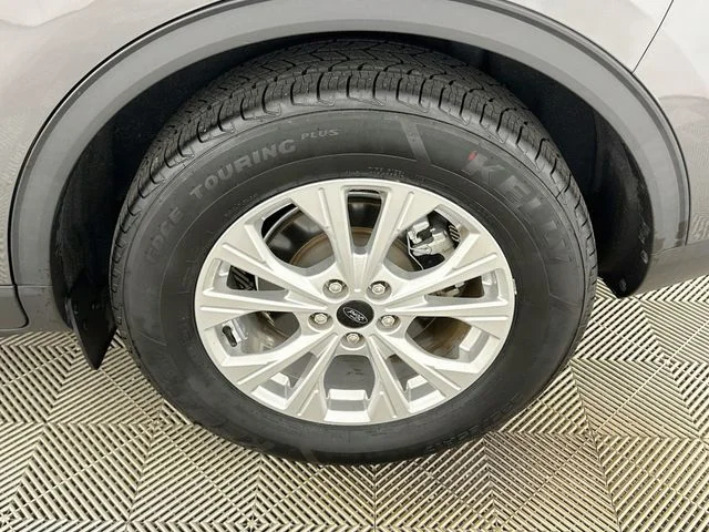 Certified Used 2023 Gray Ford Active image 21