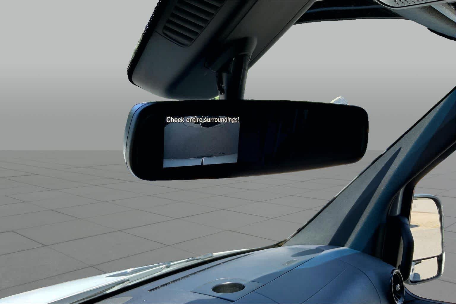 Used 2022 Arctic White Mercedes-Benz  image 30