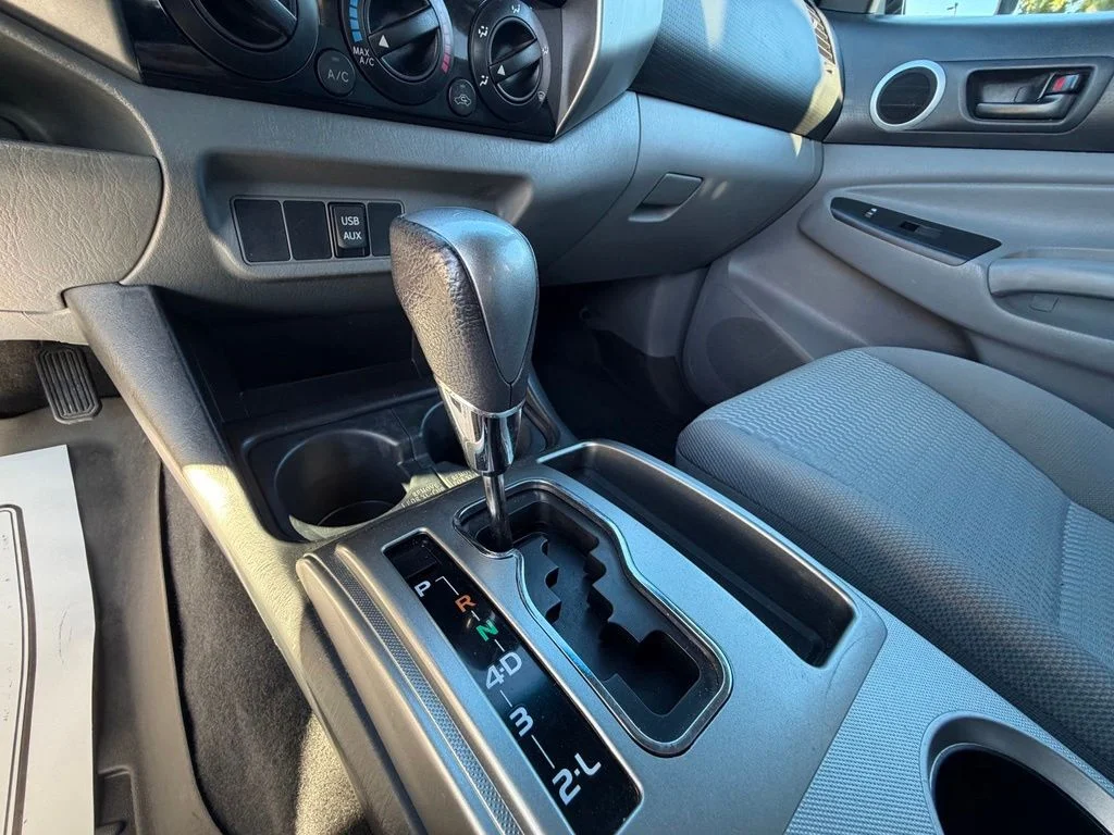Used 2015 Gray Toyota Base image 25