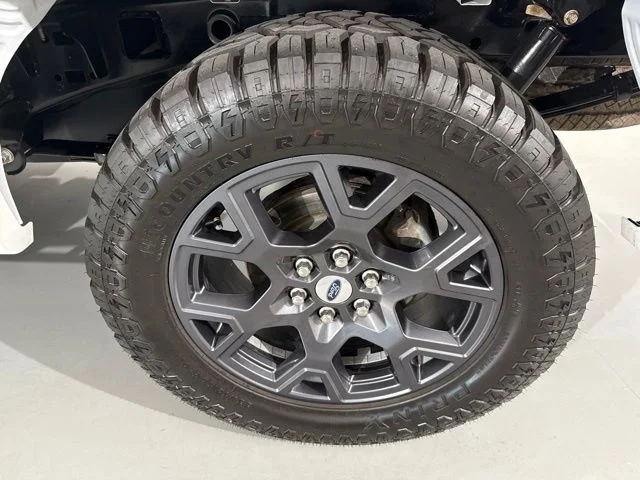 Used 2019 White Ford Lariat image 7