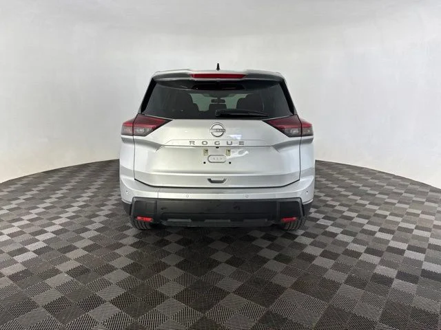 Certified Used 2024 Silver Nissan S image 6