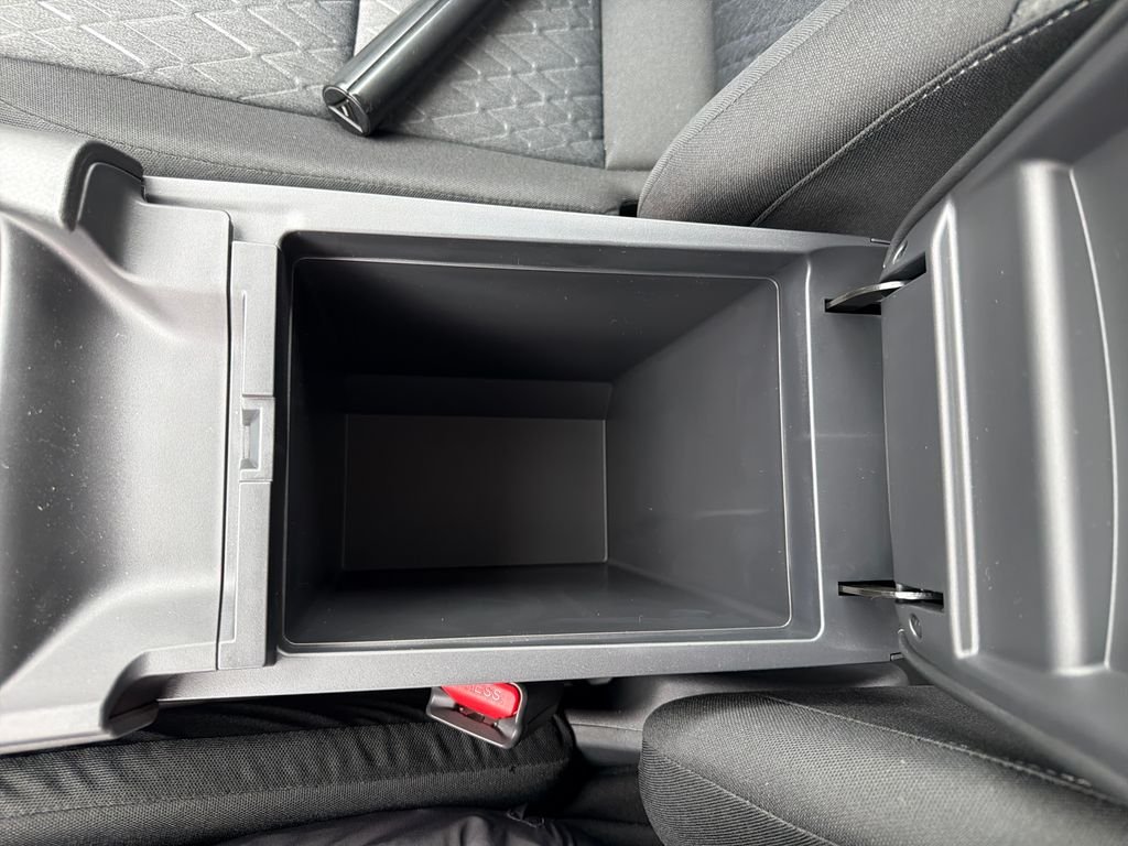 New 2026 Nissan Sentra SV 4D Sedan