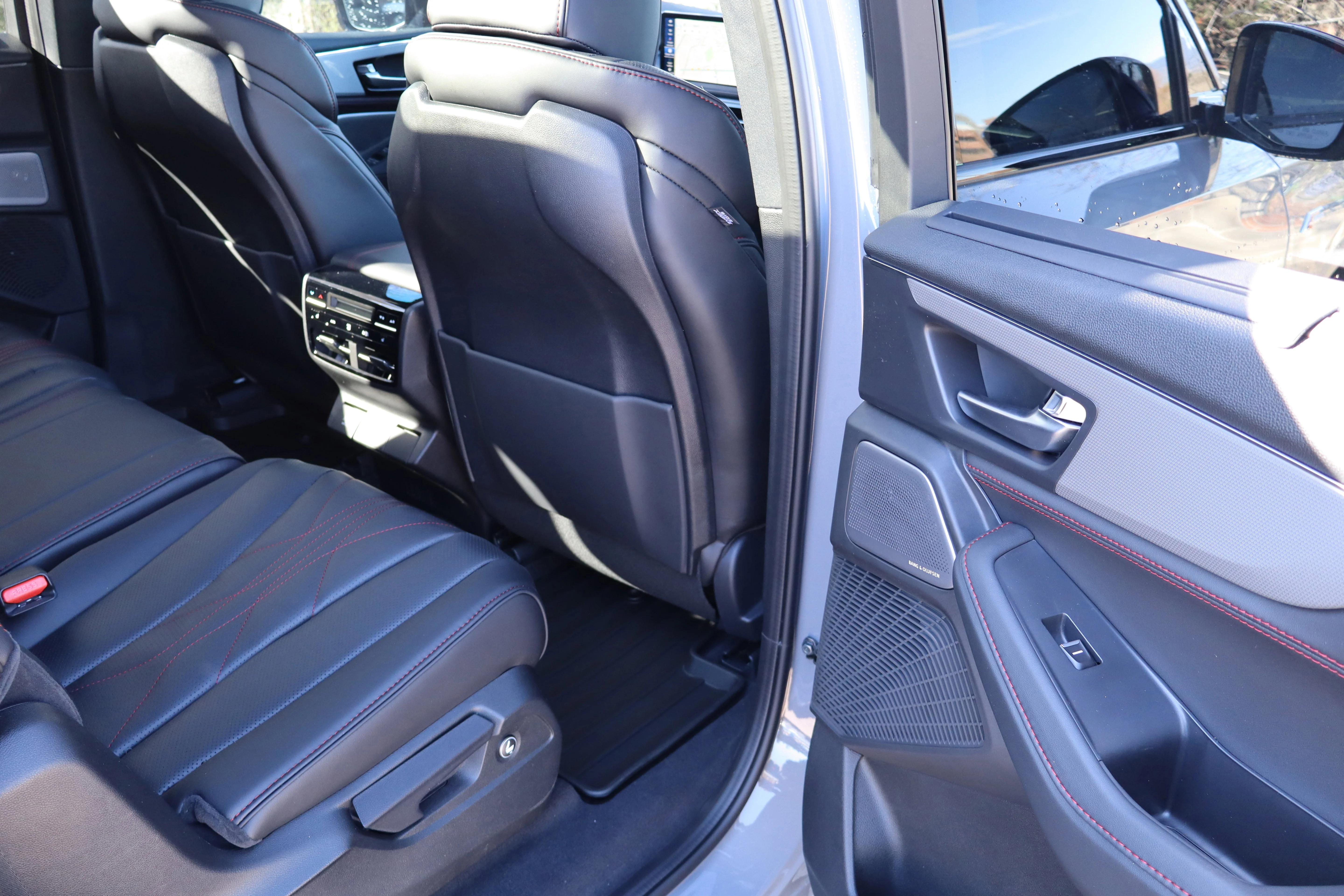 New 2026 Urban Gray Pearl Acura w/A-Spec Advance Package image 32