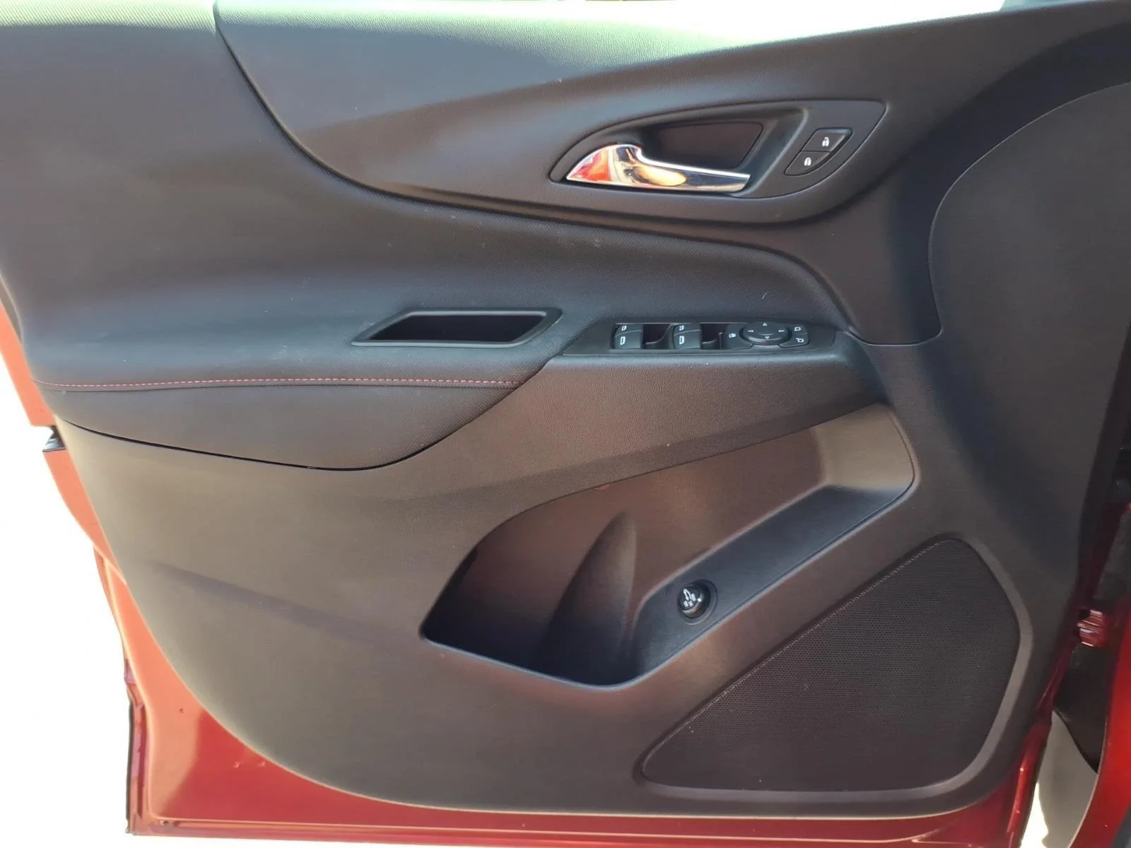 Used 2024  CHEVROLET RS image 28