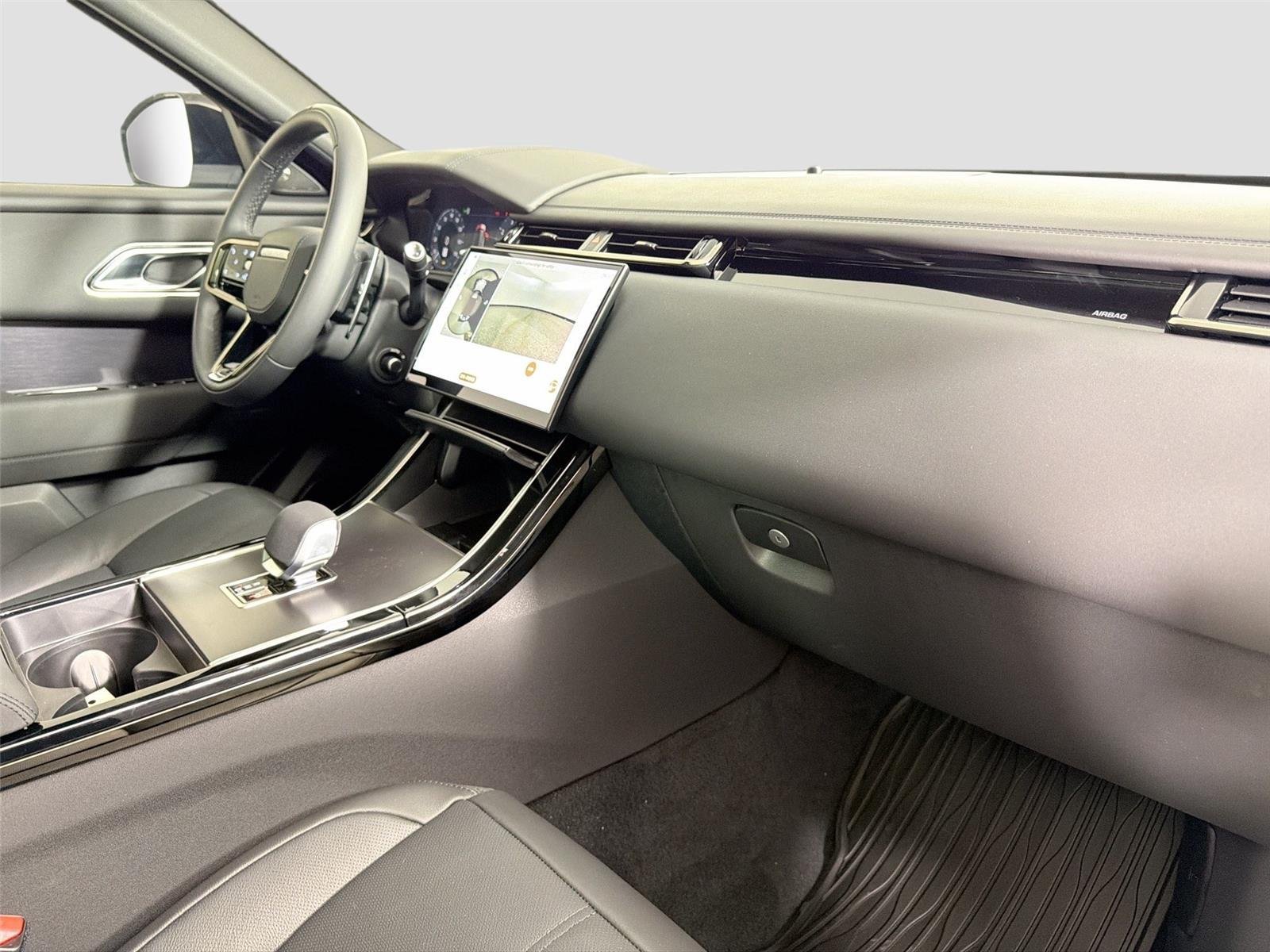 New 2026 Fuji White LAND ROVER Dynamic SE image 28