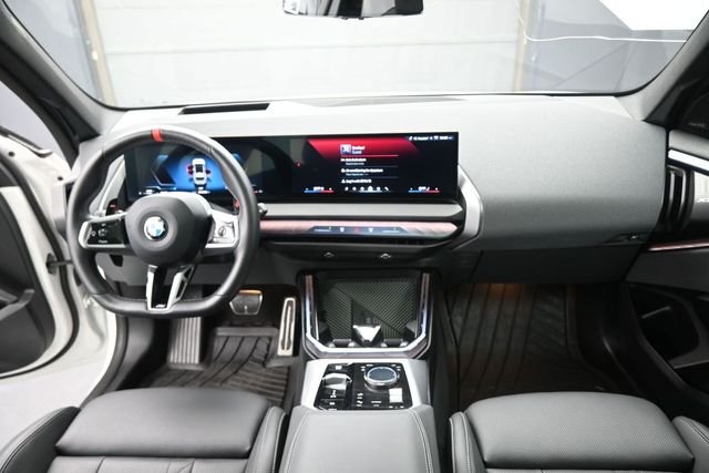 Used 2025 White BMW M50 xDrive image 27