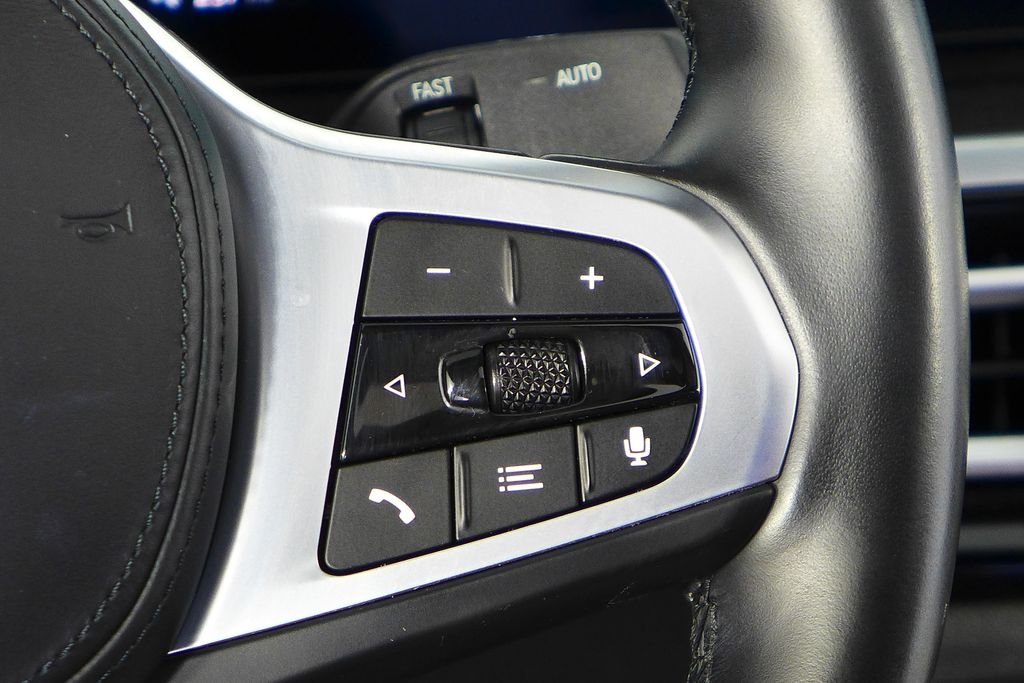 Used 2023 Black Sapphire Metallic BMW eDrive40 image 29