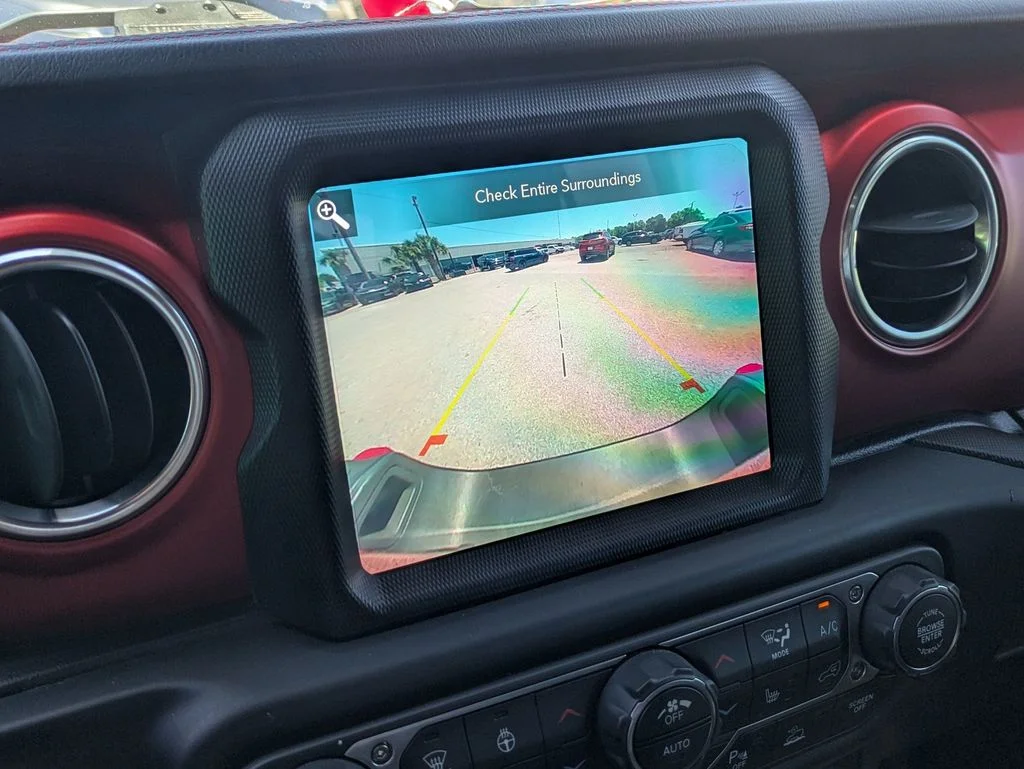 Used 2020 Red Jeep Rubicon image 22
