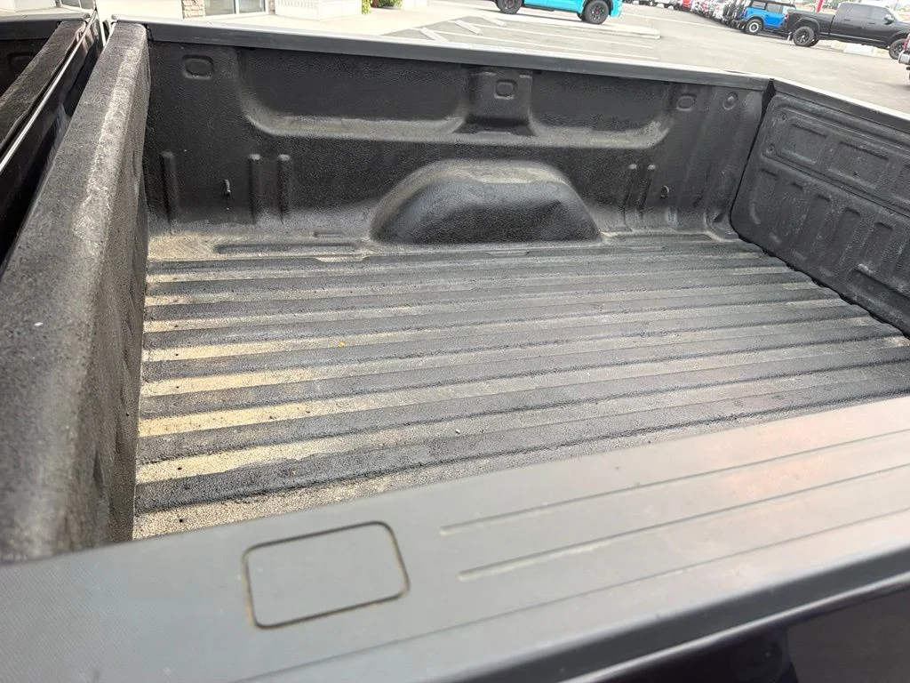 Used 2015 Silver GMC SLE image 20