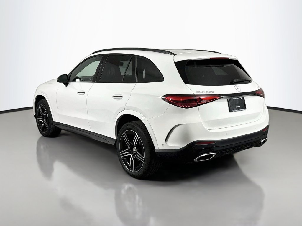 New 2027 Polar White Mercedes-Benz GLC 300 image 38