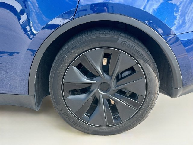 Used 2024 Blue Tesla Standard Range image 31