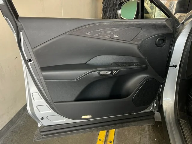 Certified Used 2025 Iridium Lexus 450h+ Luxury image 32
